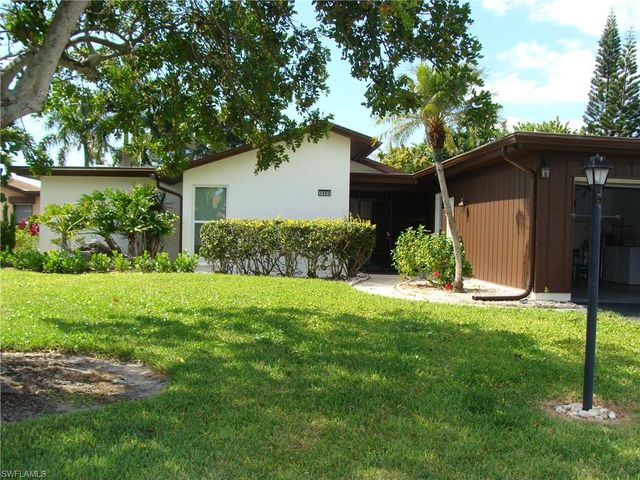 3980 Estero Bay LN F23, Naples, FL 34112