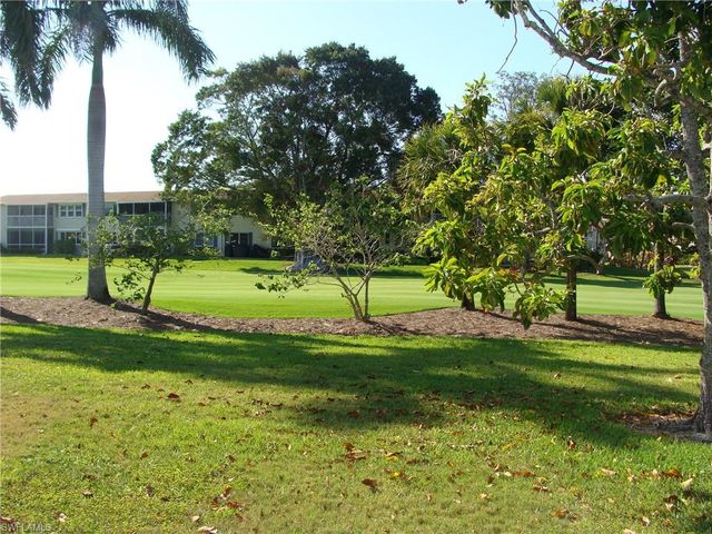 3980 Estero Bay LN F23, Naples, FL 34112