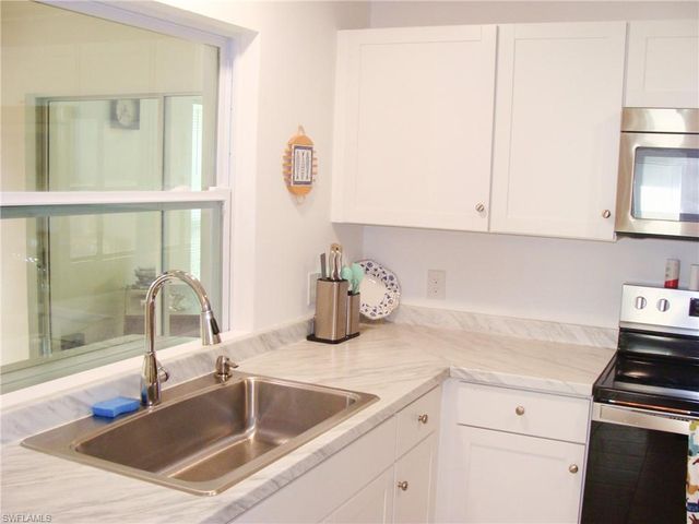 3980 Estero Bay LN F23, Naples, FL 34112