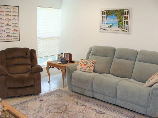 3980 Estero Bay LN F23, Naples, FL 34112