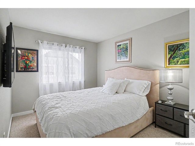 604 Barberry Drive, Longmont, CO 80503