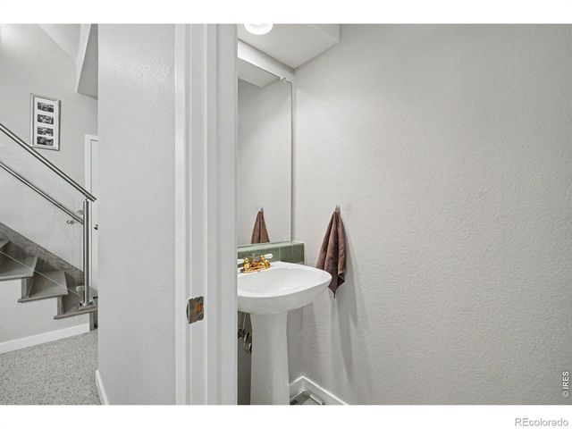 604 Barberry Drive, Longmont, CO 80503