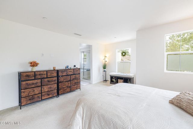1513 Silver Shadow Drive, Newbury Park, CA 91320