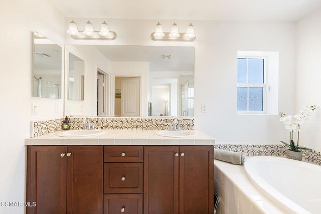 1513 Silver Shadow Drive, Newbury Park, CA 91320