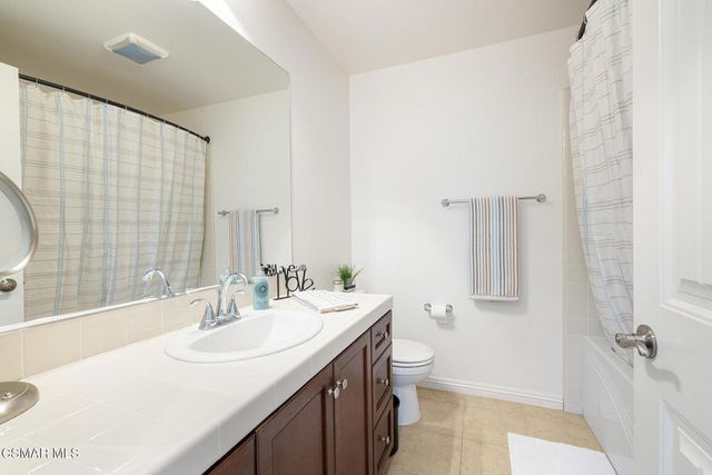 1513 Silver Shadow Drive, Newbury Park, CA 91320