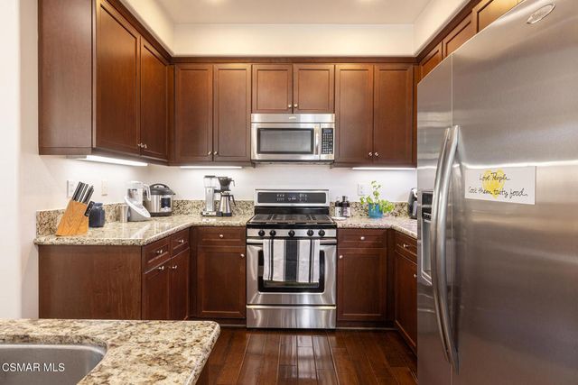 1513 Silver Shadow Drive, Newbury Park, CA 91320