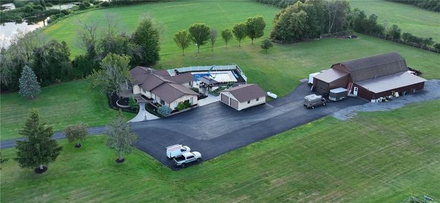 3163 County Route 121, Fayette, NY 13148