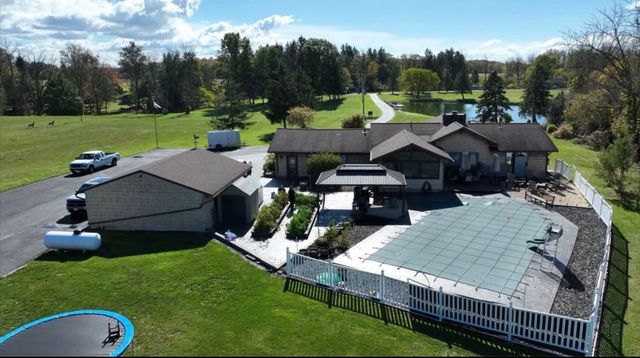 3163 County Route 121, Fayette, NY 13148