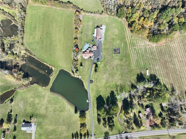 3163 County Route 121, Fayette, NY 13148