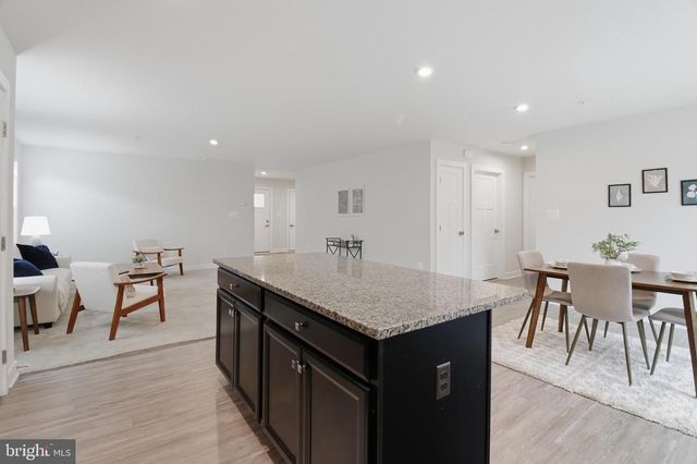 369 E CALVERT XING, North East, MD 21901