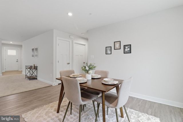369 E CALVERT XING, North East, MD 21901