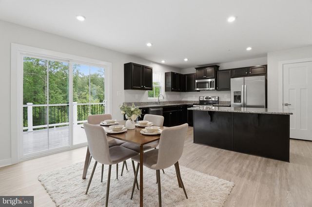 369 E CALVERT XING, North East, MD 21901