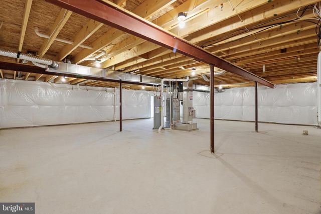 369 E CALVERT XING, North East, MD 21901