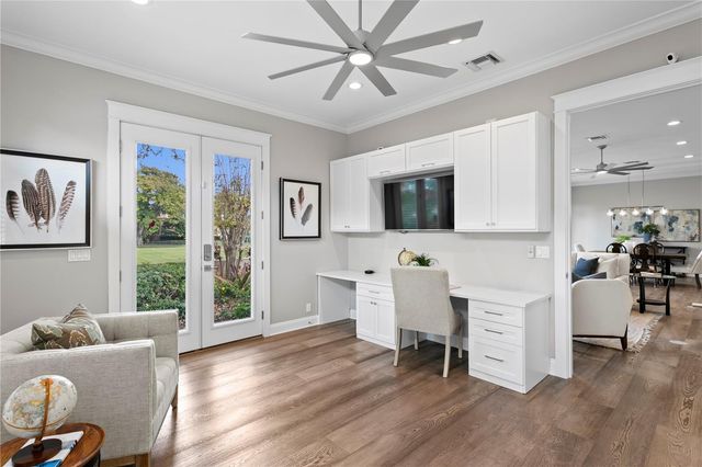 655 19TH AVENUE NE, St Petersburg, FL 33704