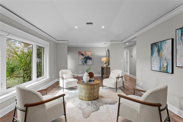 655 19TH AVENUE NE, St Petersburg, FL 33704