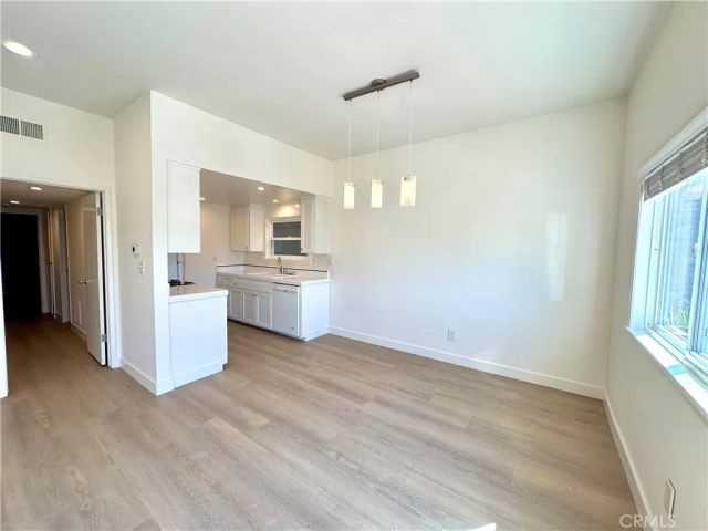 453 29th Street, Hermosa Beach, CA 90254