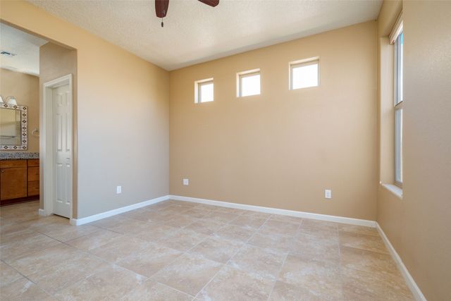 5 Avenida Vista Esquisita, Santa Fe, NM 87508