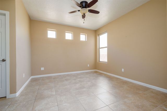 5 Avenida Vista Esquisita, Santa Fe, NM 87508