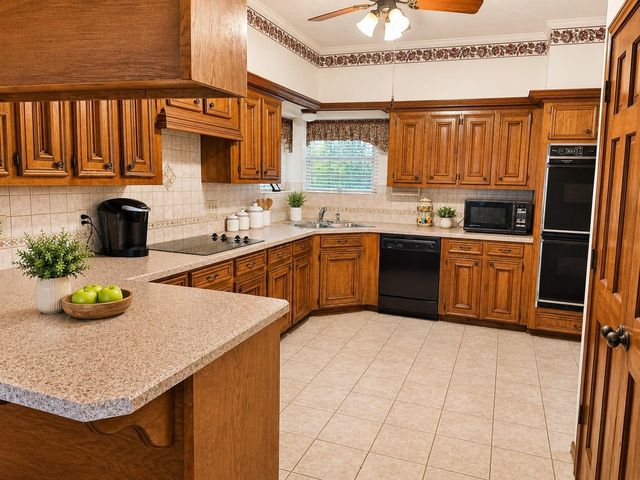5518 Lacreek Lane, Spring, TX 77379