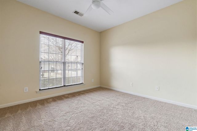 402 HOLLAND LAKES DRIVE N, Pelham, AL 35124