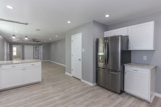 1100 N Snyder Field Rd, Coahoma, TX 79511