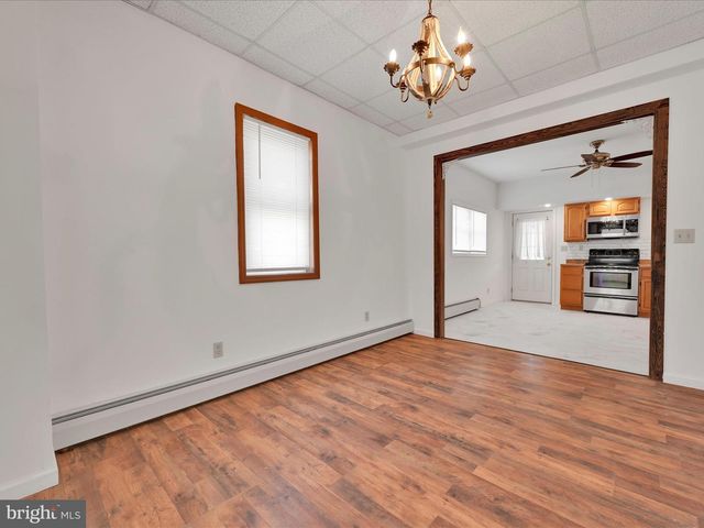 119 N OAK ST, Coal Township, PA 17866