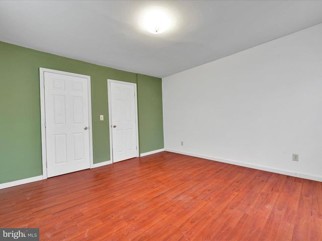 119 N OAK ST, Coal Township, PA 17866