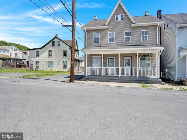 119 N OAK ST, Coal Township, PA 17866