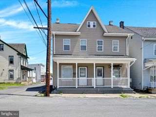 119 N OAK ST, Coal Township, PA 17866