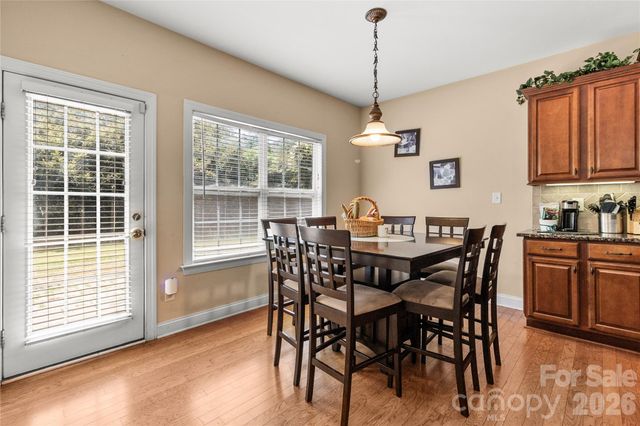 8744 Savannah Road, Harrisburg, NC 28075