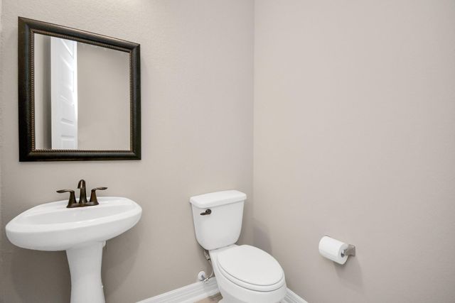 4710 Austin Landing, Fresno, TX 77545
