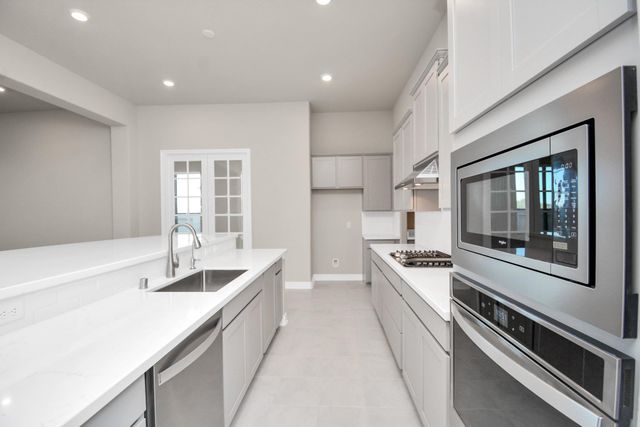 4710 Austin Landing, Fresno, TX 77545