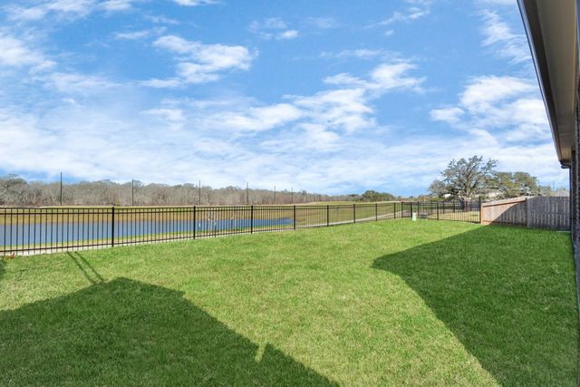 4710 Austin Landing, Fresno, TX 77545