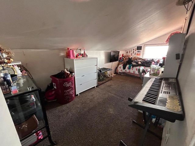 2160 Pacheco Pass Hwy, Gilroy, CA 95020