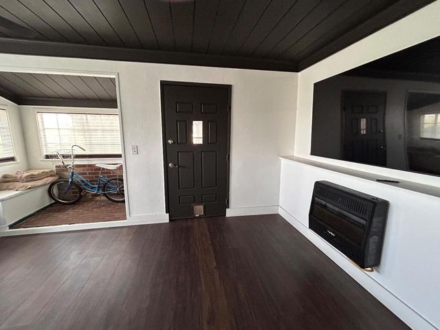 2160 Pacheco Pass Hwy, Gilroy, CA 95020