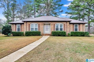 909 LONGVIEW CIRCLE, Adamsville, AL 35005