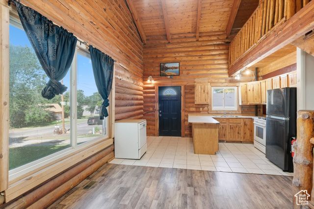 371 S 100 E, Richmond, UT 84333