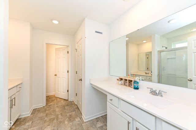 8902 Howlett Lane, Indianapolis, IN 46259