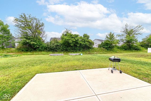 8902 Howlett Lane, Indianapolis, IN 46259