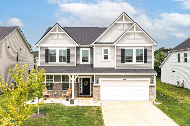 8902 Howlett Lane, Indianapolis, IN 46259