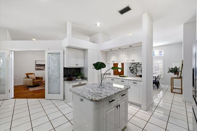 1038 WIDEVIEW AVENUE, Tarpon Springs, FL 34689