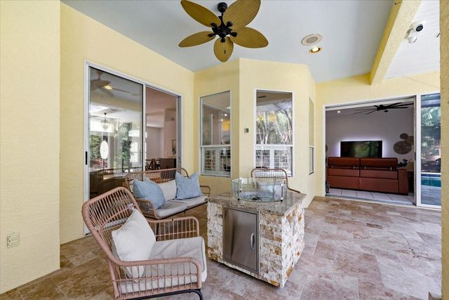 1038 WIDEVIEW AVENUE, Tarpon Springs, FL 34689