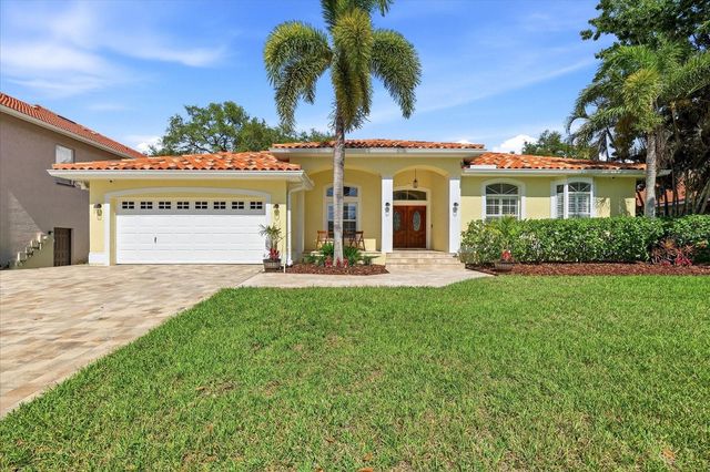 1038 WIDEVIEW AVENUE, Tarpon Springs, FL 34689