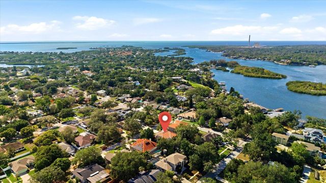 1038 WIDEVIEW AVENUE, Tarpon Springs, FL 34689
