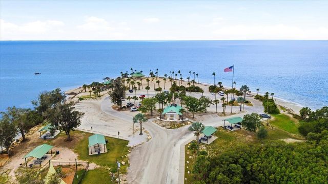 1038 WIDEVIEW AVENUE, Tarpon Springs, FL 34689