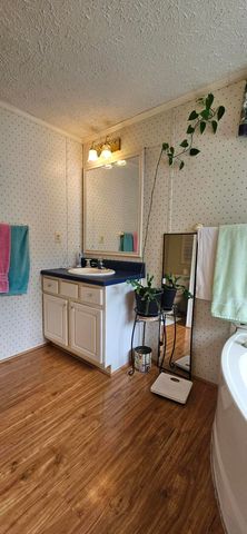 215 Walker Street, Walterboro, SC 29488