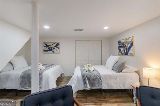 1185 Francis Street NW, Atlanta, GA 30318