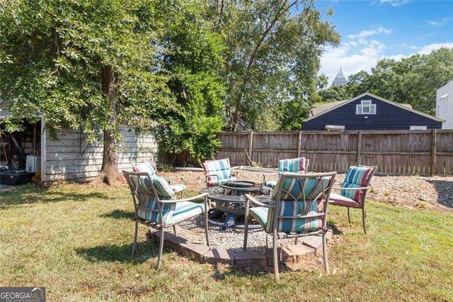 1185 Francis Street NW, Atlanta, GA 30318