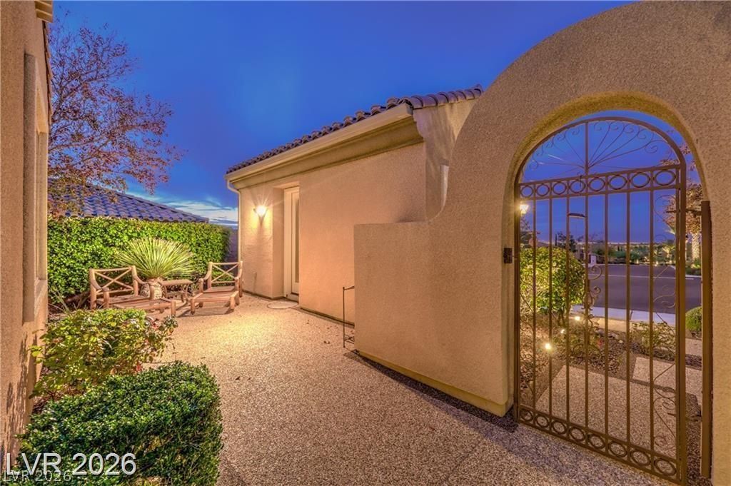 2385 Luberon Drive, Henderson, NV 89044 — photo 5