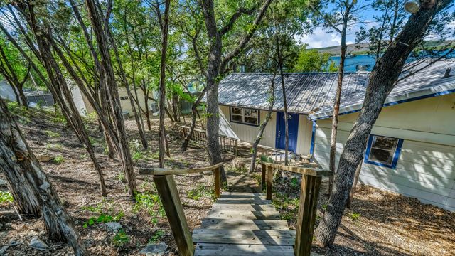 2181 Trail Ridge Rd 2, Graford, TX 76449